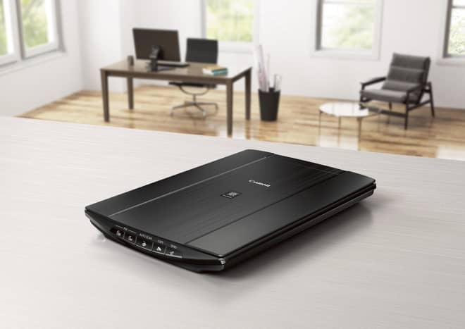 Canon Office Products LiDE220 Document Scanner