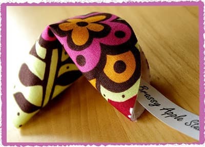 how-to-make-homemade-customized-chinese-fortune-cookies-sayings-recipes-paper-fabric