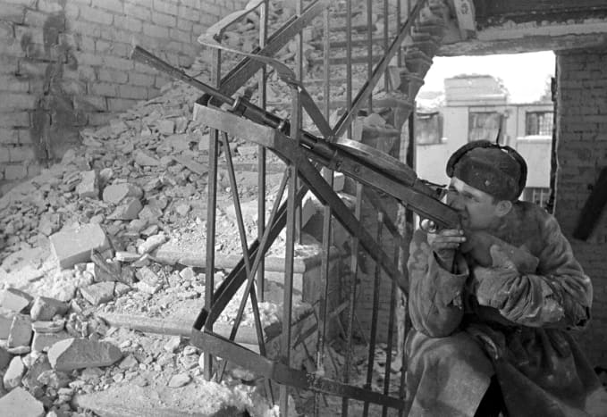 Soviet machine gunner Stalingrad. 