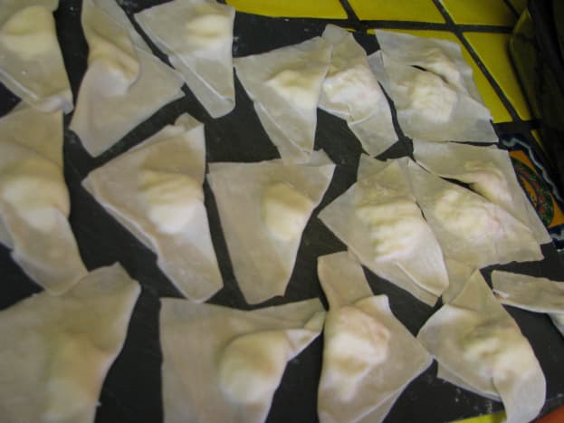 Cream cheese wontons. To make these use 1 tea. of  low-fat, or nonfat cream cheese for the filling.  For Crab Ragoons mix 4 oz. of cream cheese with 4 oz. of  real or imitation crab for the filling.