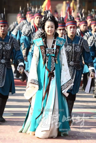 Lady Mi shil and the Hwa Rang corps courtesy of imbc