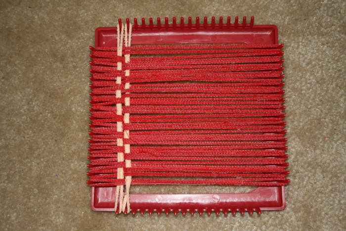 Using the Loom and Hook to make a potholder