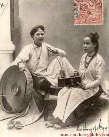 Ao dai in the early 20th century