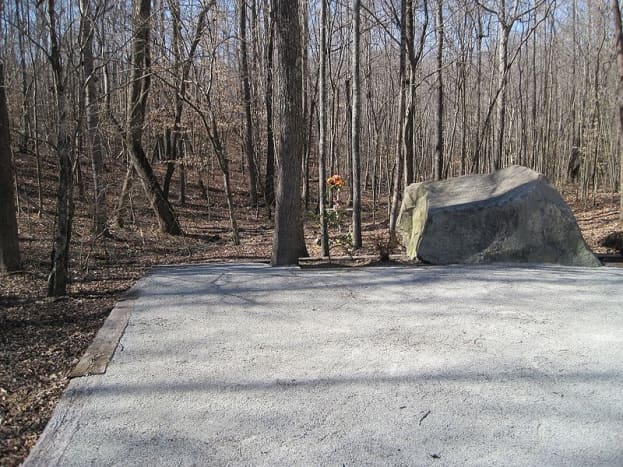 Patsy Cline Memorial near Camden TN