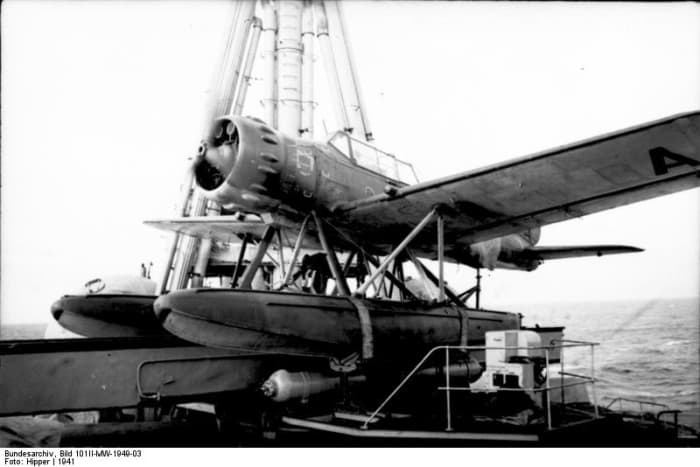 The Smithsonian’s Arado Ar-196 - HubPages