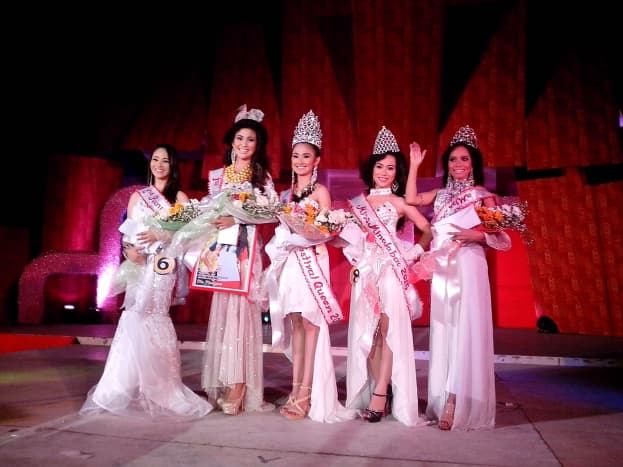 The final five of Miss Buswak 2015-(From L-R:2nd Runner Up Ms. Del Carmen-Del Rosario, 1st Runner Up Ms. Baliuag Nuevo, Ms Hobo as Buswak Festival Queen, Ms. Salingogon as Miss Minalabac &amp; Mis. Mataoroc as Miss Tourism (Photo Source: Ireno A. Alcala)