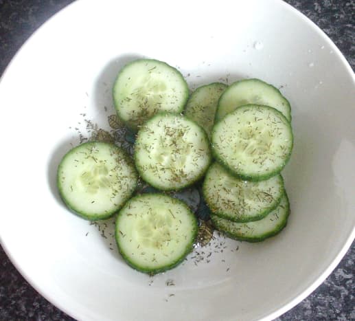 Quick pickling cucumber and dill