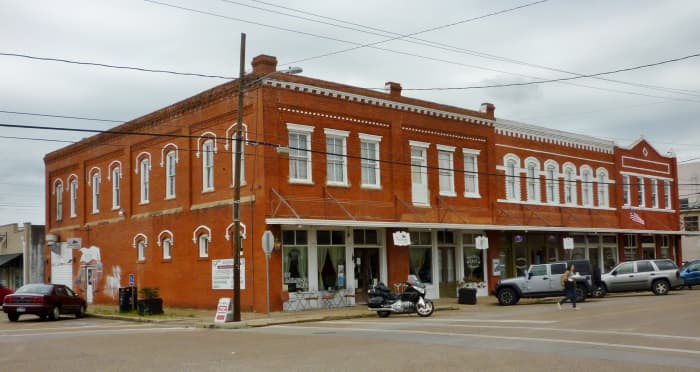 vogelsang-building-in-rosenberg-tx-historic-and-multi-use