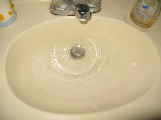 How To Unclog The Bathroom Sink Dengarden - What Can Clog A Bathroom Sink