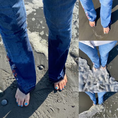 Sandy toes and ocean waves