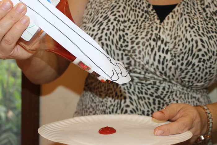 Using ketchup to show that bones make blood cells