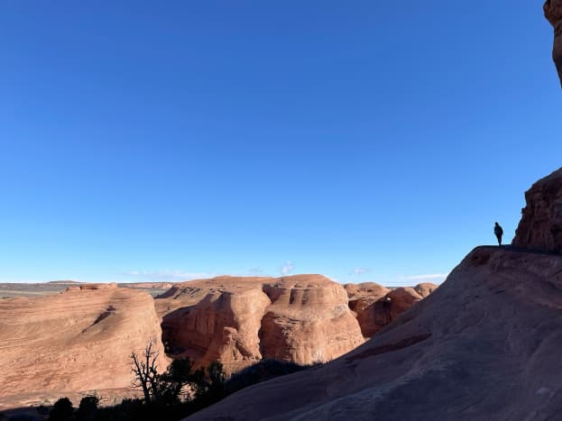 We had blue skies and sunny days in Moab. It was breathtaking and mesmerizing to view the arches from the top! This picture was taken on our way to Delicate Arch. 