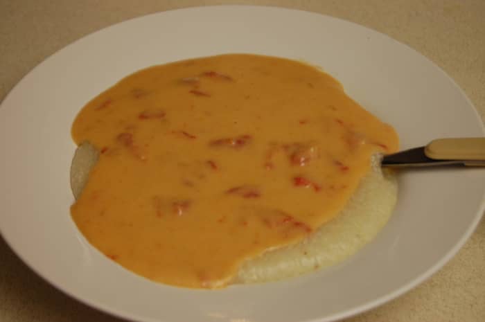 Grits and Tomato Gravy
