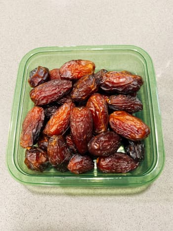 Dates are popular fruit to be taken before breaking the fast. 