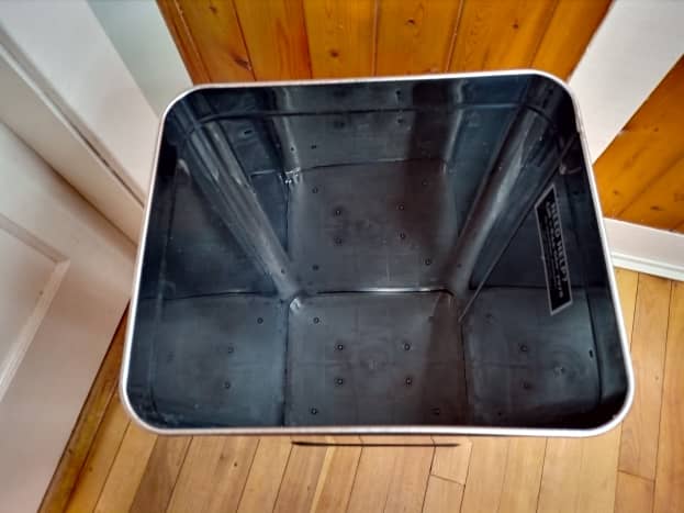 review-of-the-itouchless-13-gallon-sensor-equipped-trashcan