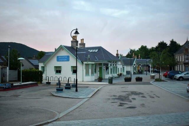 The Victorian railway station at Ballater burned down in 1966. It has since been faithfully reconstructed and is used as a visitor centre, restaurant and library