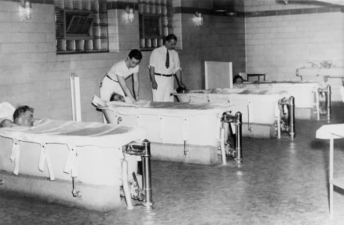 Ice water baths used to treat mental illnesses. 