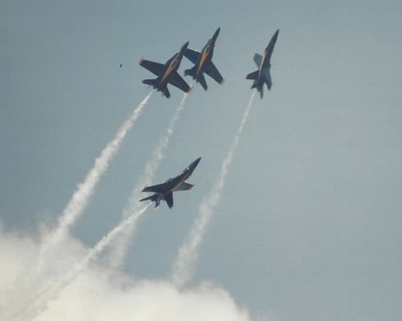 The Blue Angels, Andrews AFB, 1988. F/A-18 - Star of Top Gun: Maverick