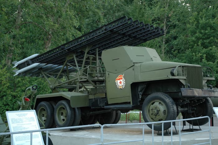 BM-13N Katyusha on a Lend-Lease Studebaker 6x6 US6 truck, at the Museum of the Great Patriotic War, Moscow. It proved effective on the rugged roads during the spring and winter on the Soviet steppes. Over 200,000 were delivered to the Red Army.