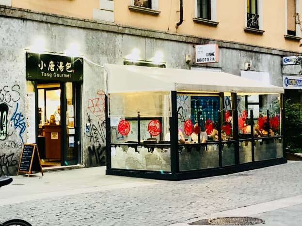 A Restaurant in Chinatown, Milan