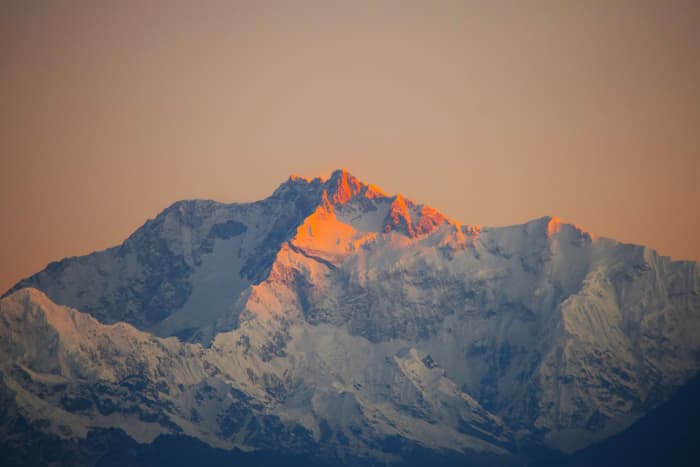 Kanchenjunga at dawn as seen from Darjeeling