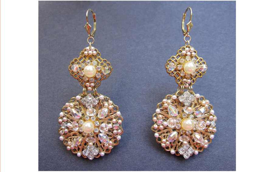 How to Make VintageStyle Jewelry