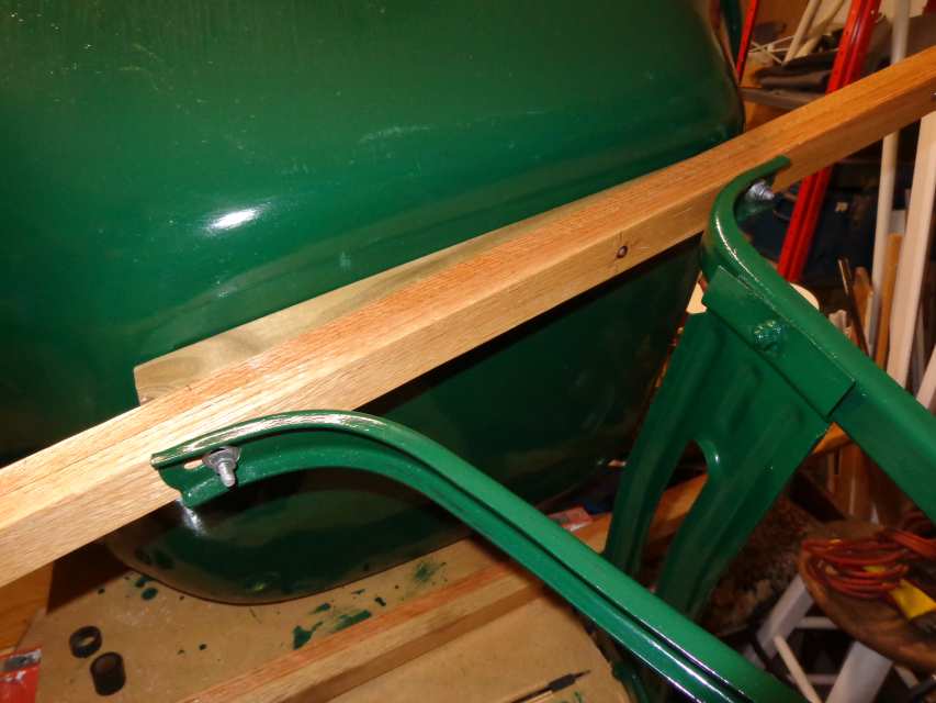 How (Not) to Repair Your Wheelbarrow Dengarden