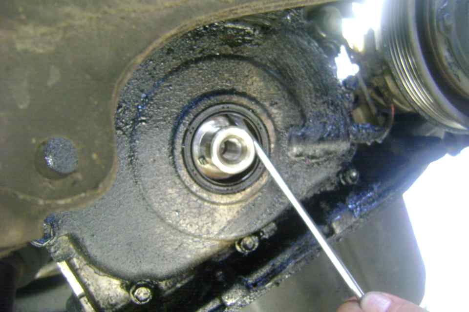 Replacing the Crankshaft Seal, Accessory Belt, and Tensioner Pulley on a Corolla or Prism (1ZZ