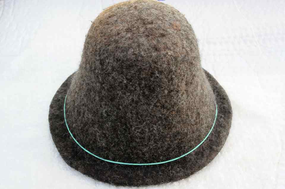 How to Wet Felt a Hat on a MultiWay Bell Hat Shaper