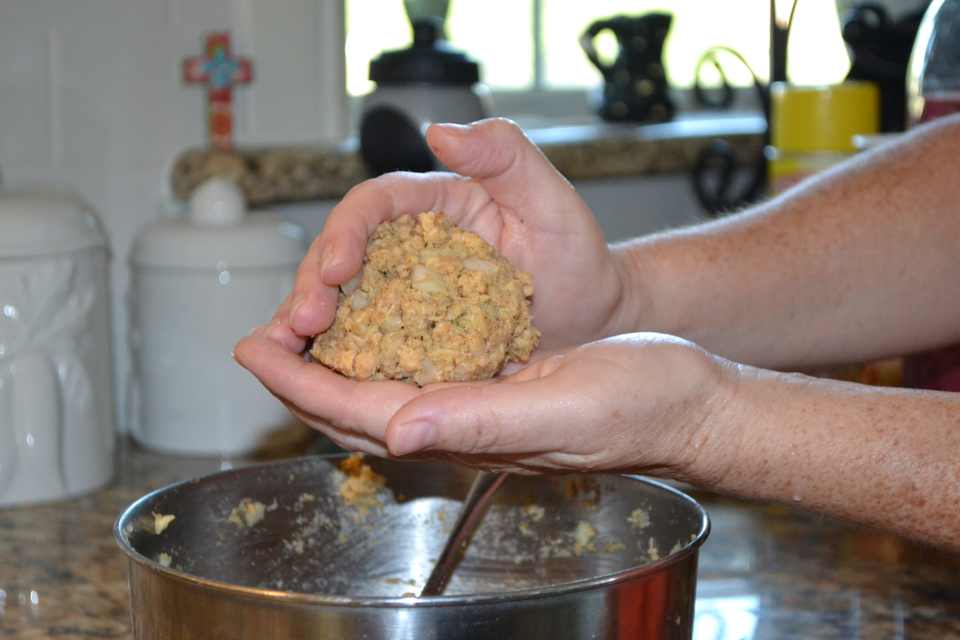 Crispy Panko Salmon Patties Easy Weeknight Dinner Delishably
