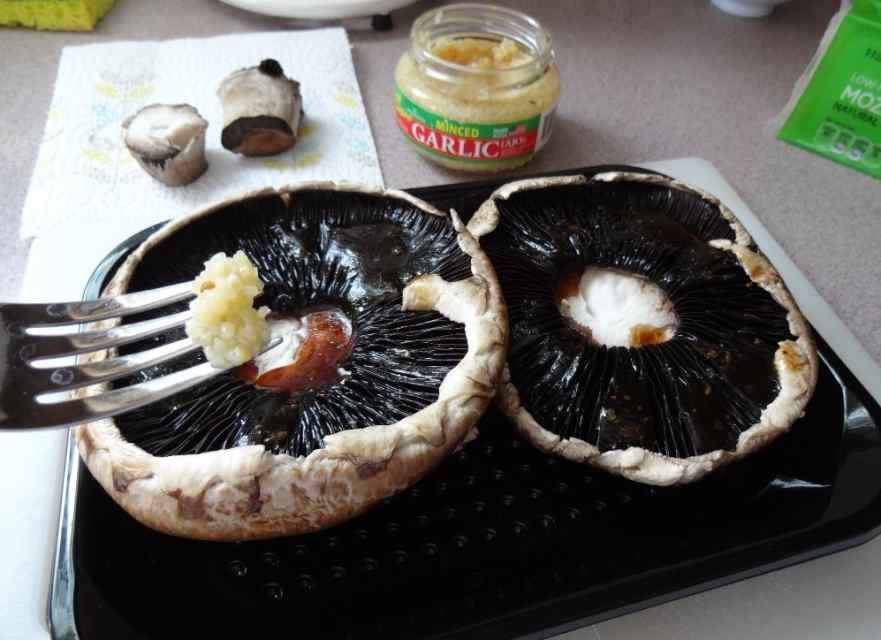 Baked Portobello Mushrooms in the Toaster Oven Delishably
