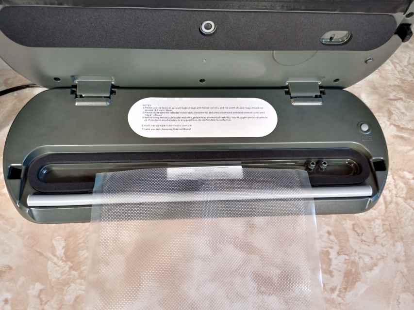 Review of the KitchenBoss G210 Vacuum Sealer Delishably