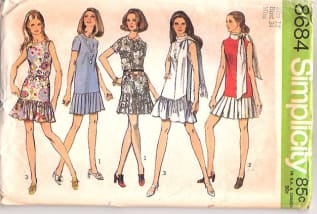 '70s Vintage Drop-Waist Mini Skirt Outfits
