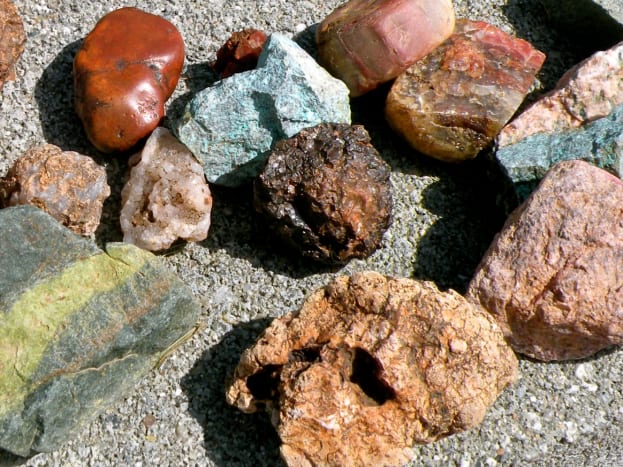 Rockhounding Secrets Of A Rock Collector Hobbylark Games And Hobbies