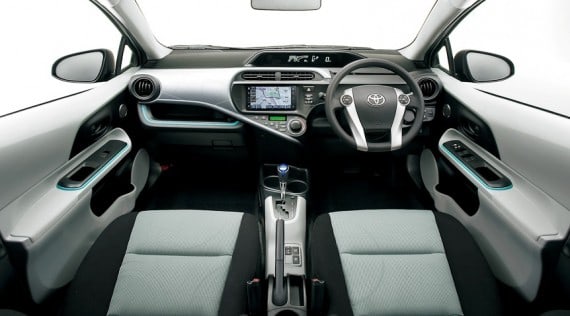 Review Of The Toyota Aqua Prius C Axleaddict