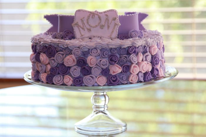 50 Beautiful Birthday Cake Pictures And Ideas For Kids And Adults Holidappy Celebrations