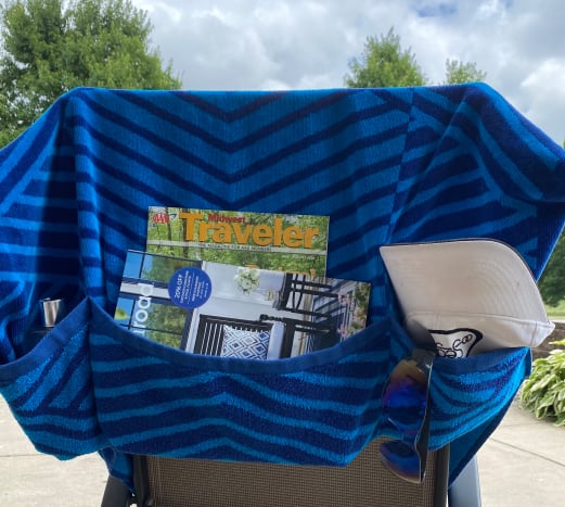 lounge chair cover with pockets