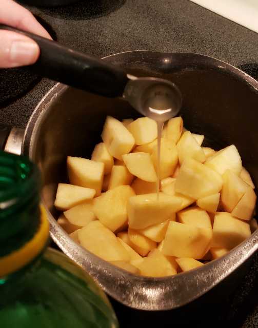 Easy OldFashioned Applesauce Recipe Delishably