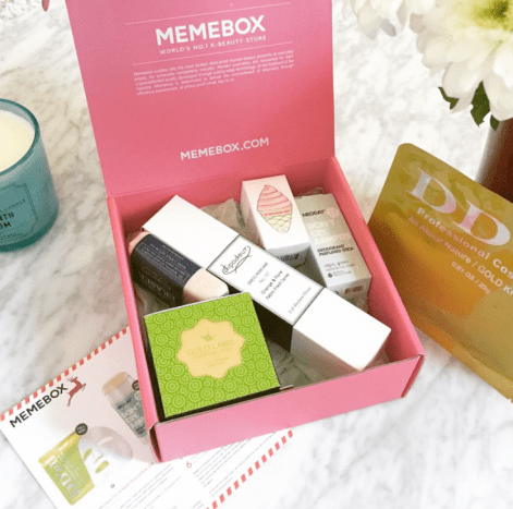 Here are all the contents of the stress free Memebox once I opened it. Love at first sight!