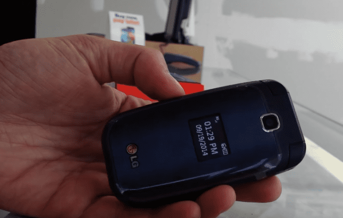 The Best 8 Flip Phones On The Market Hubpages