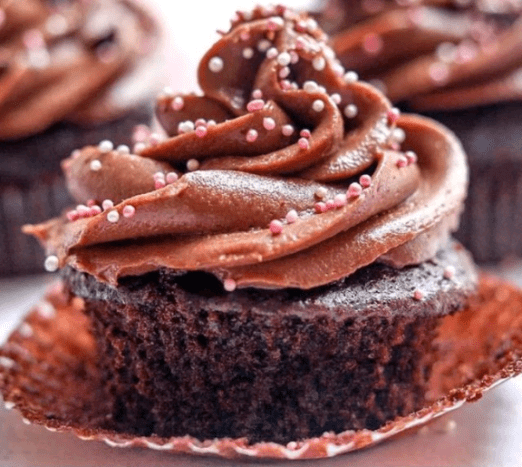 chocolate-muffins-with-icing