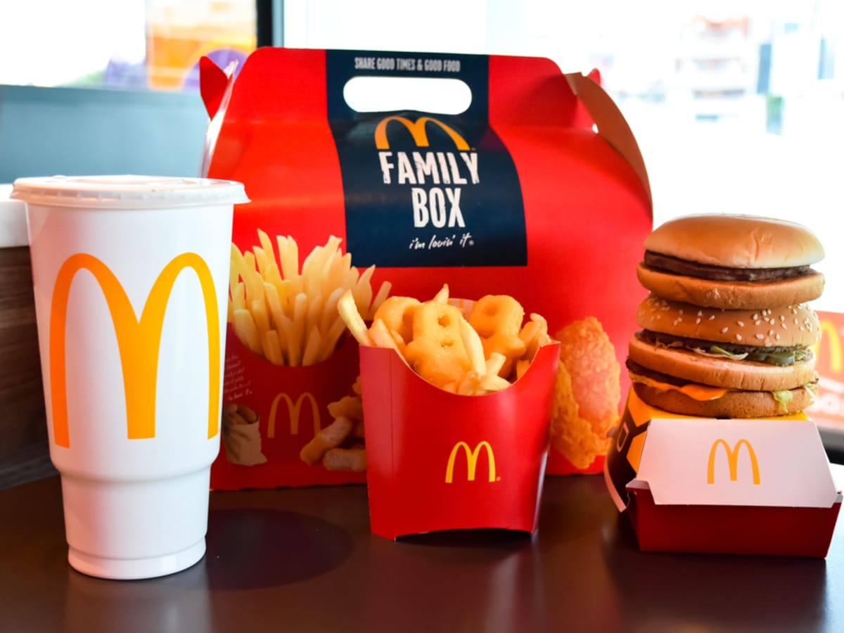 Apparently McDonald's Has a 'Dinner Box' That's Chock Full of Menu  Favorites - Delishably News