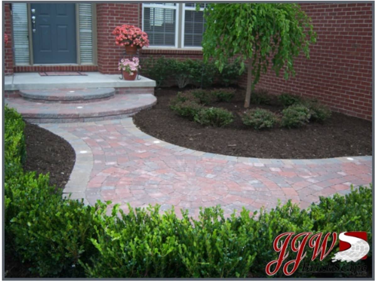 Paver Cleaning & Sealing Montreal