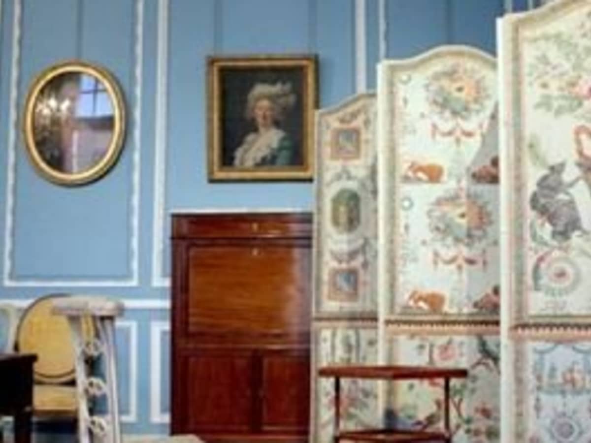 Baroque Vs Rococo Furniture