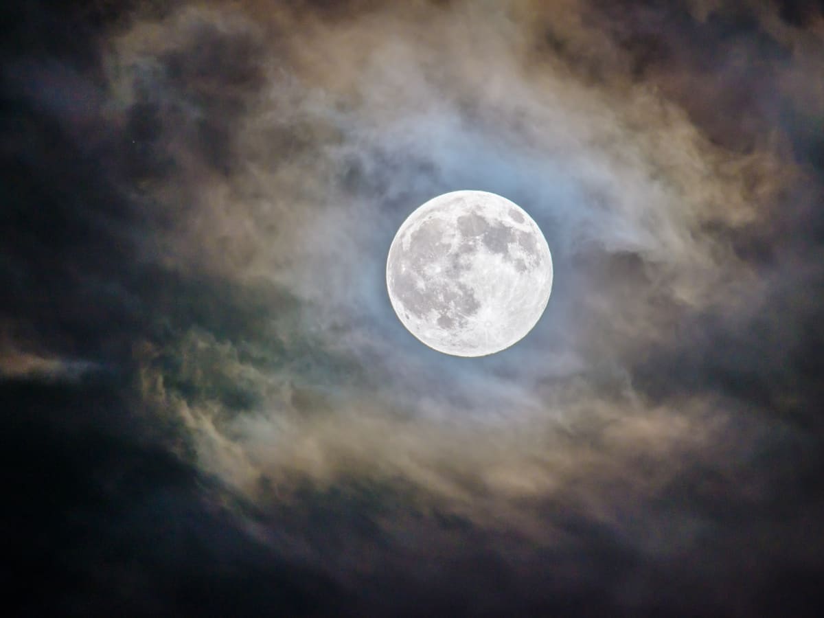 100 Best Songs With &ldquo;Moon&rdquo; in the Title - HubPages