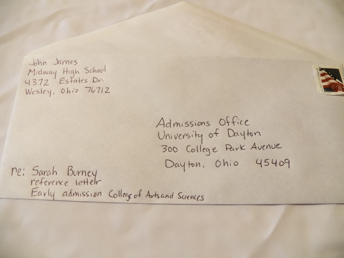 How to Address Envelopes for College Recommendation Letters