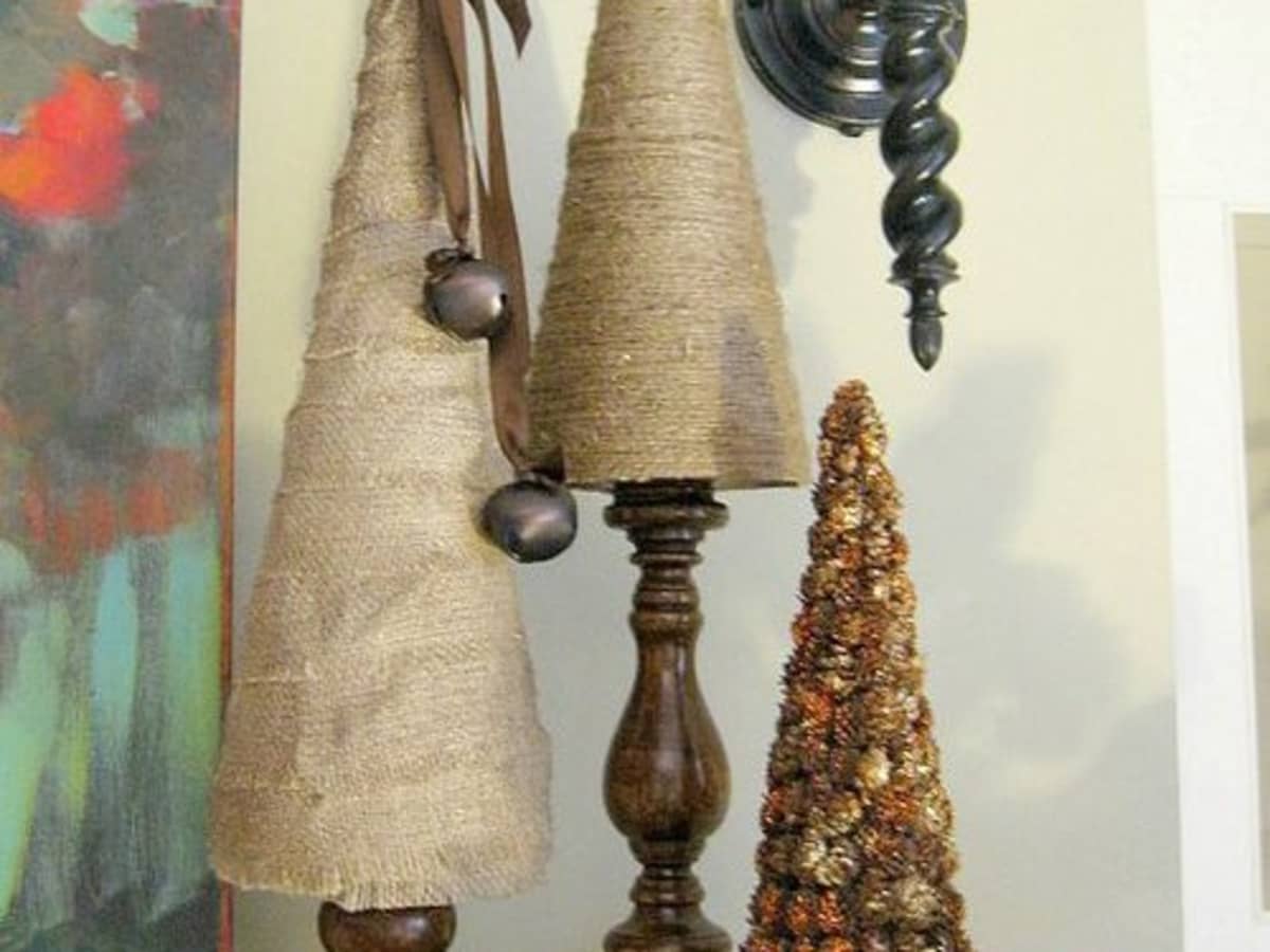 New Primitive Country Folk Art Christmas BUTTON FEATHER TREE STOCKING 15" 