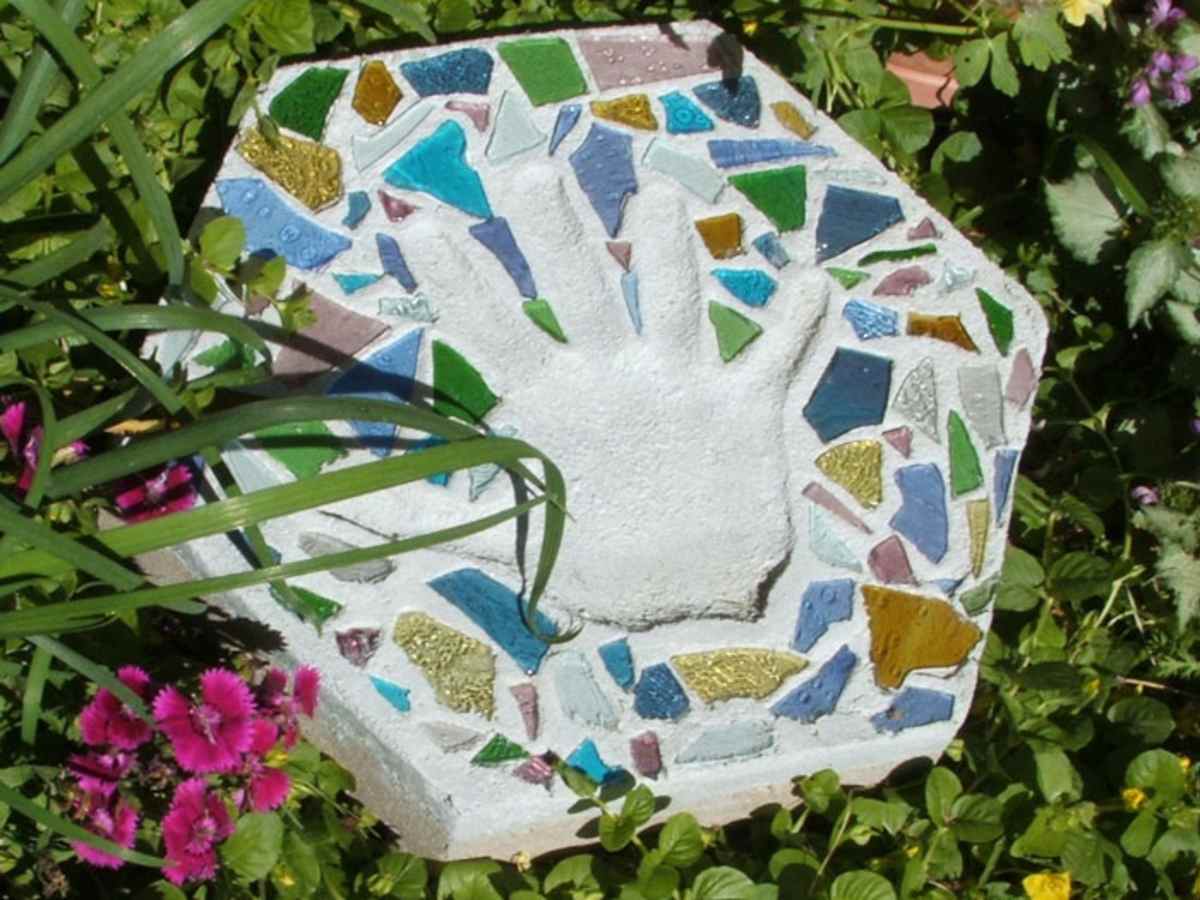 DIY Mosaic Craft Kit Precut Stained Glass TOUCAN Garden Decor Wall Art