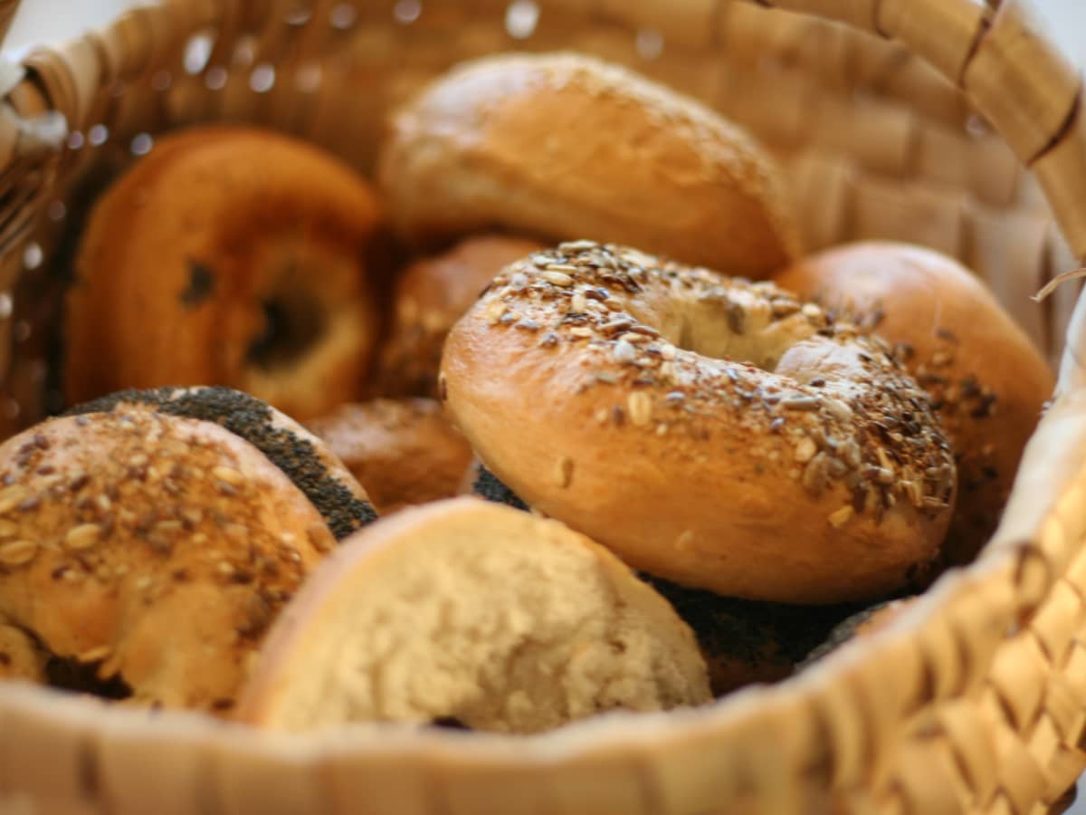 How To Make The Perfect Bagel Delishably