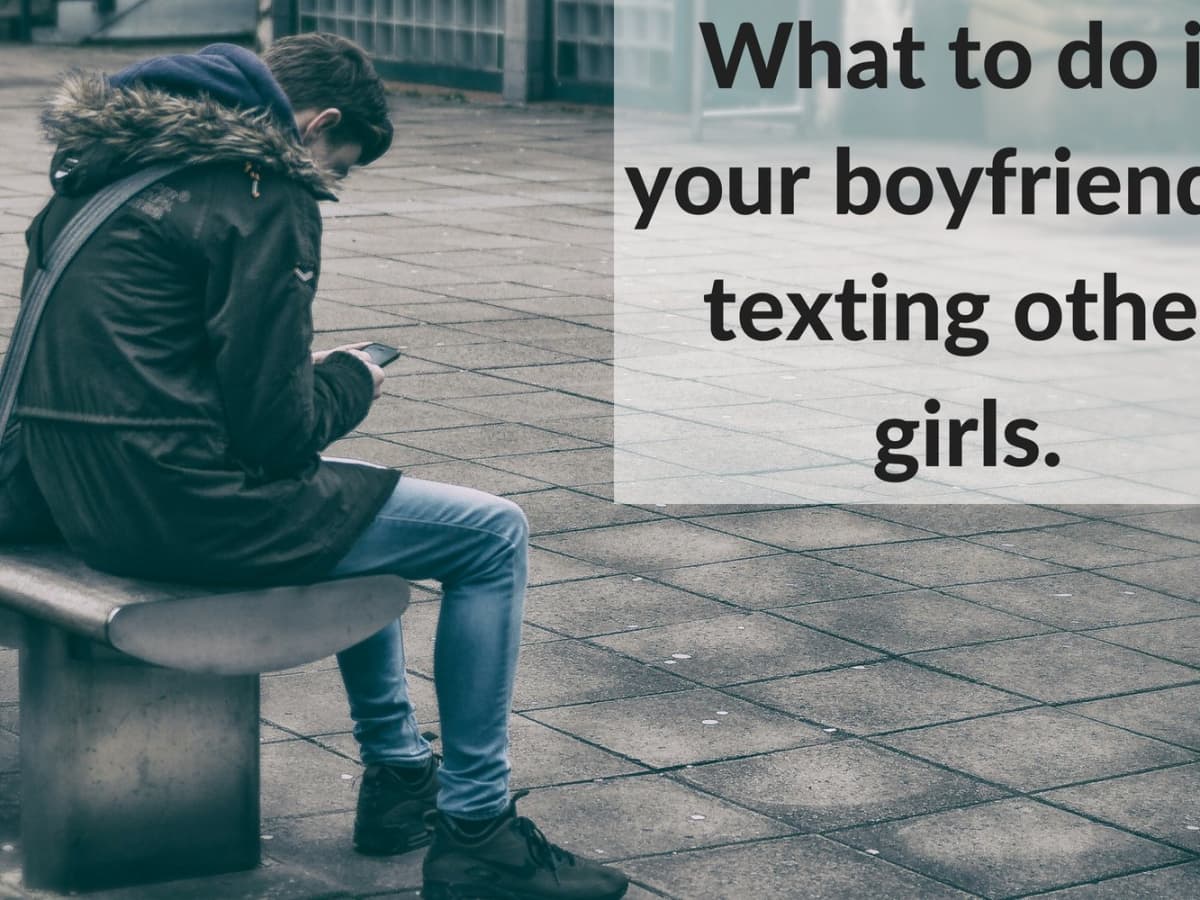 girl cheats boyfriend phone
